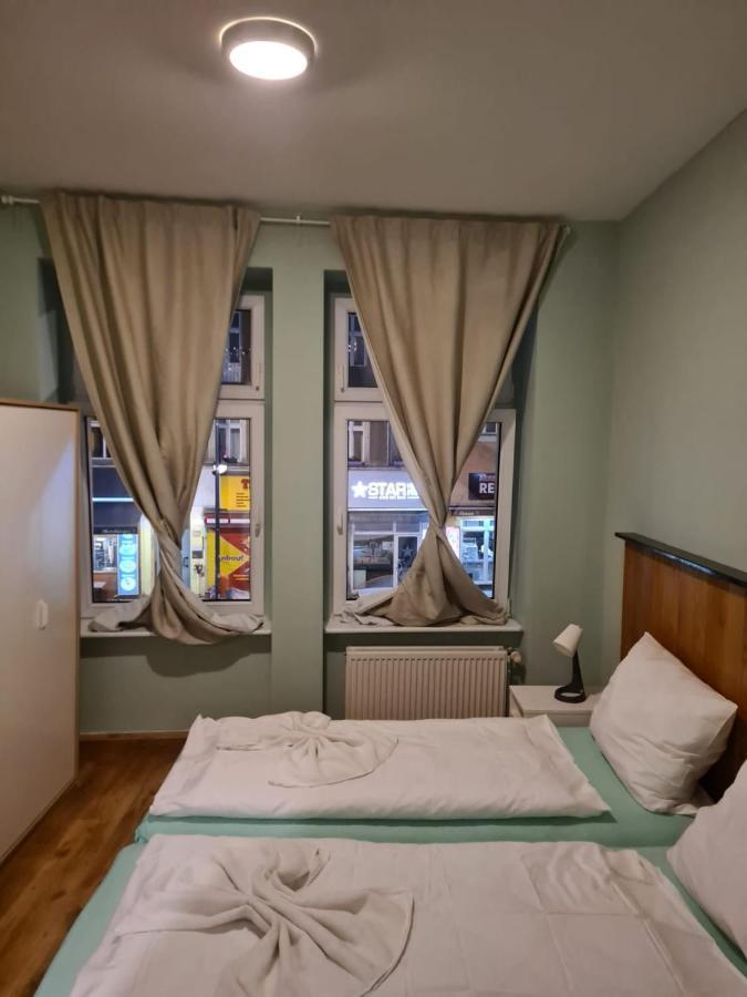 Hotel Hostel Zafir Berlin Extérieur photo