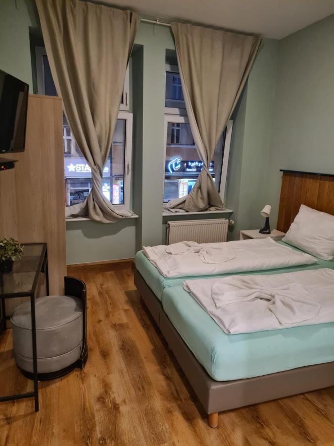 Hotel Hostel Zafir Berlin Extérieur photo